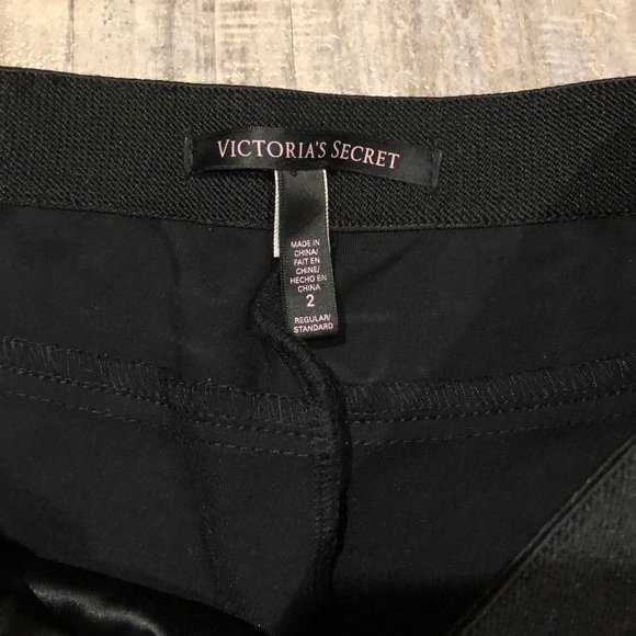 New Victoria’s Secret Leather & Ponte Leggings - Picture 7 of 9
